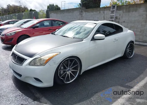 2008 Infiniti G37 Journey z USA, uszkodzony, nr VIN JNKCV64E28M102362